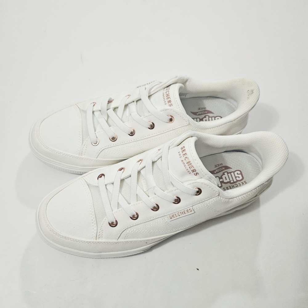 Skechers Women's Arch FIT Arcade-ON My Way Sneaker, White, 9M I77190 - Picture 2 of 9